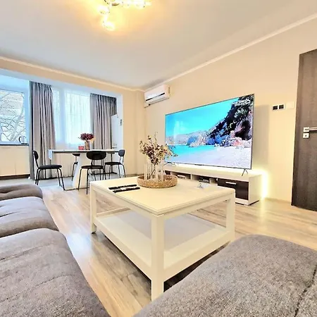 Appartement Flat 85 - 85 Inches Tv Varna