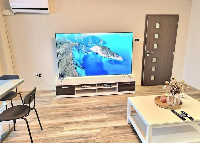 Flat 85 - 85 Inches Tv *